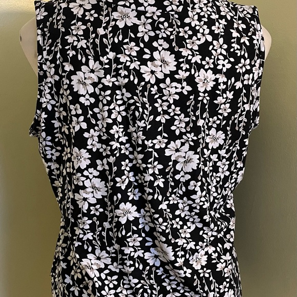 Tank top - Picture 2 of 4